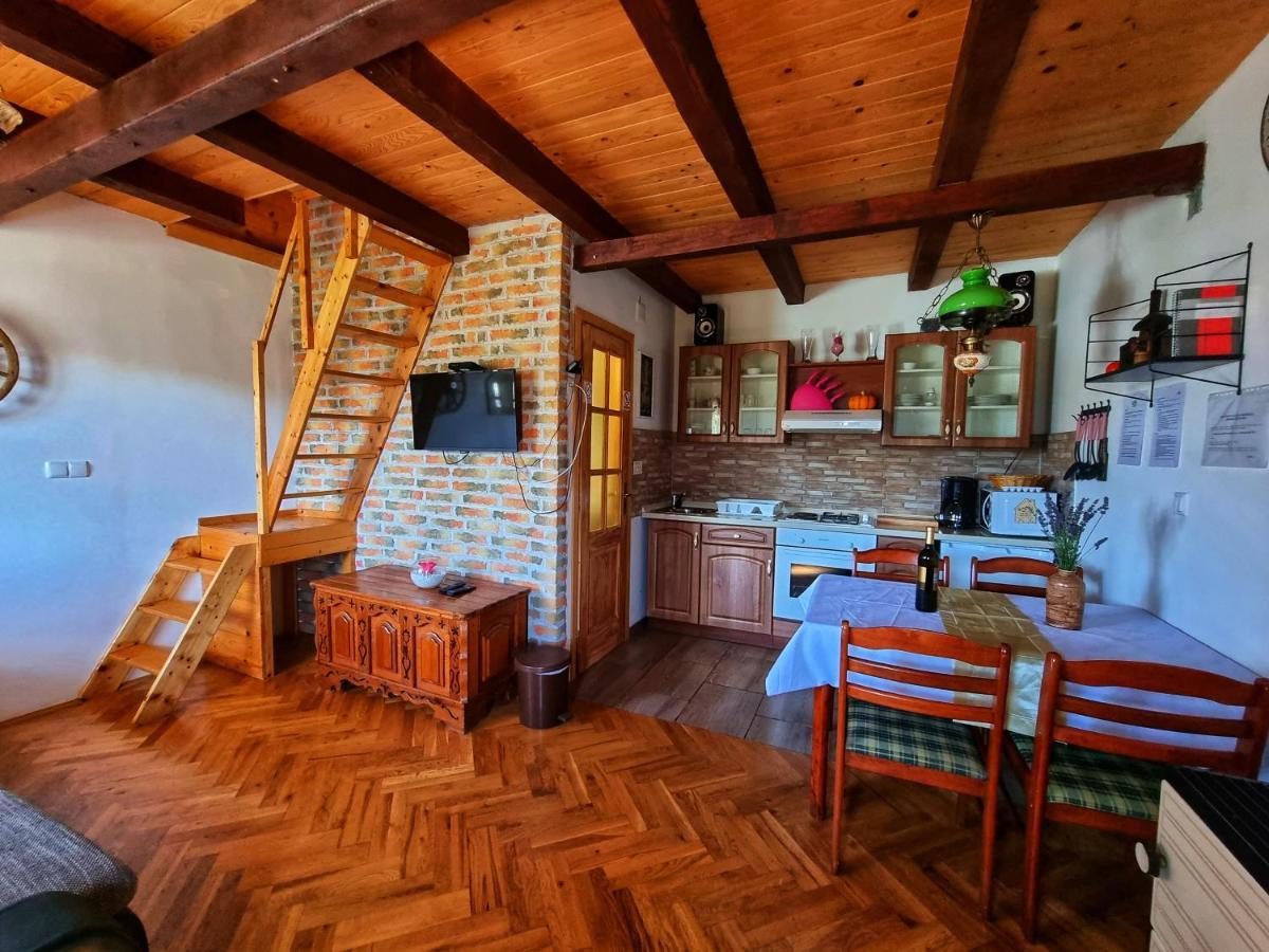 Guesthouse Mreznica- Mreznicka Idila Resort Galovic-Selo Exterior photo
