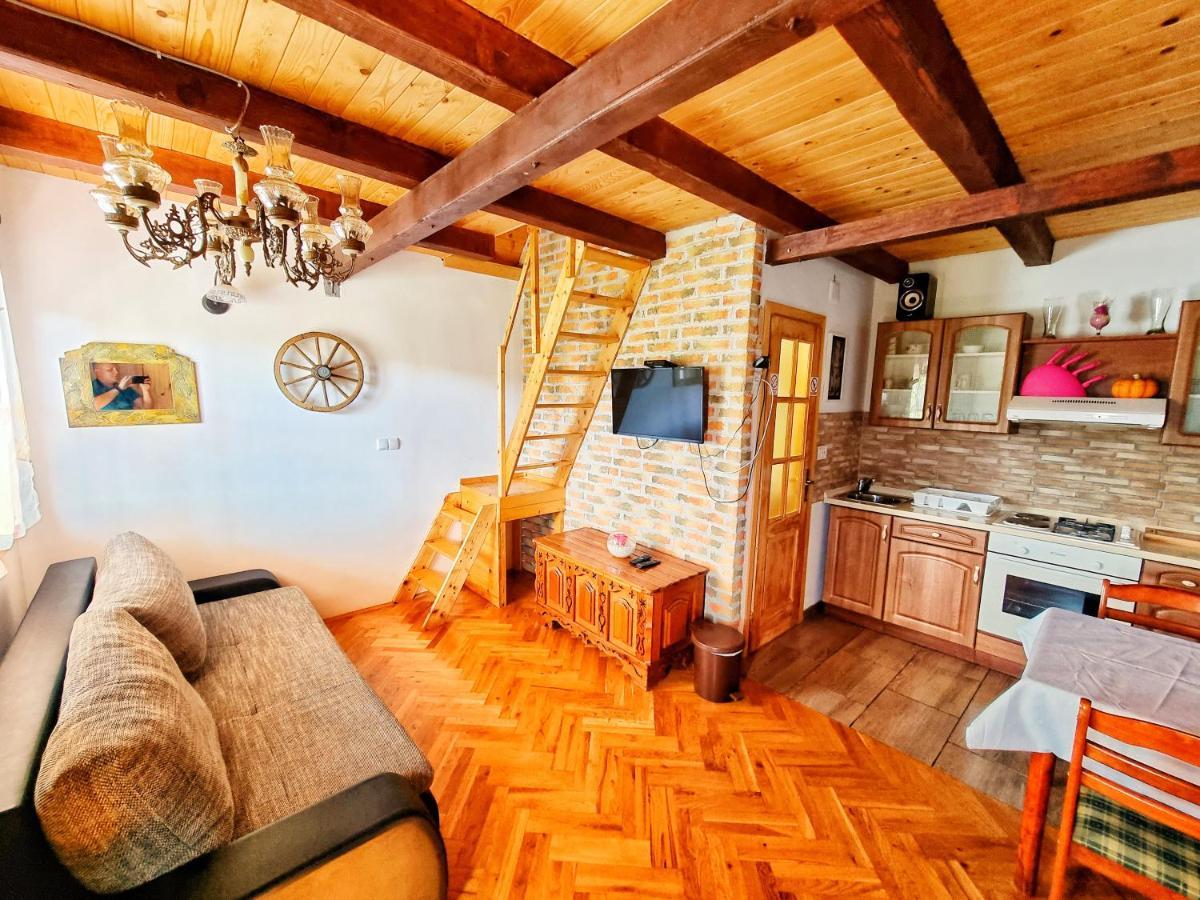 Guesthouse Mreznica- Mreznicka Idila Resort Galovic-Selo Exterior photo
